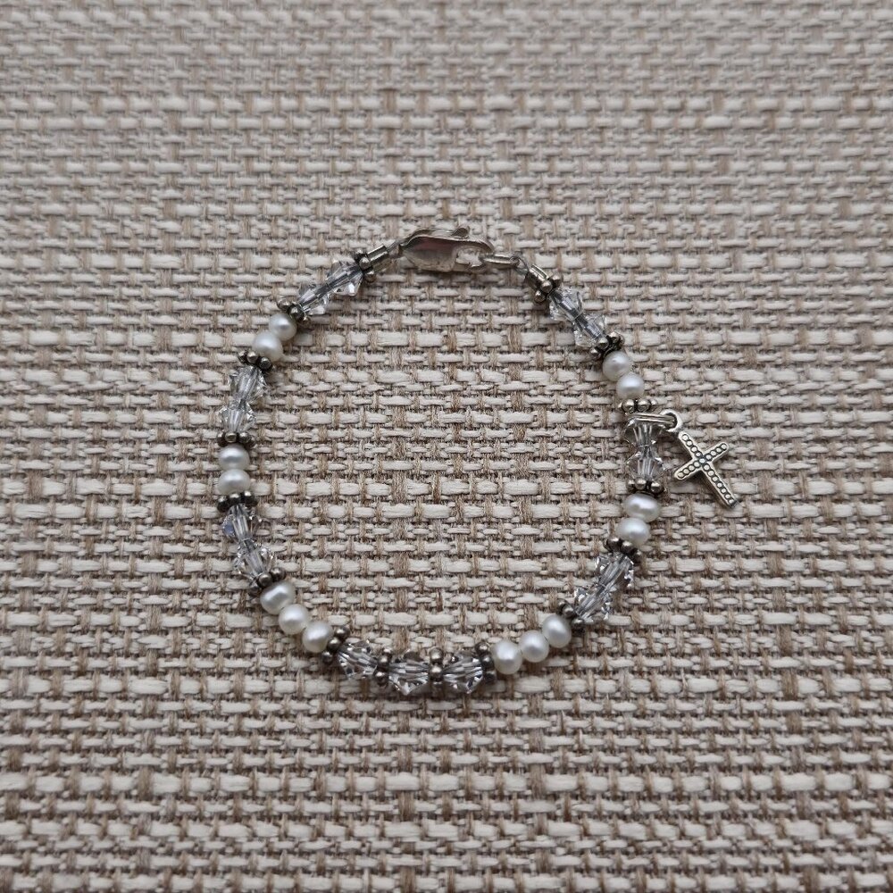 5 Inch Sterling Silver Small Pearls And Cross Charm Child Bracelet A2213